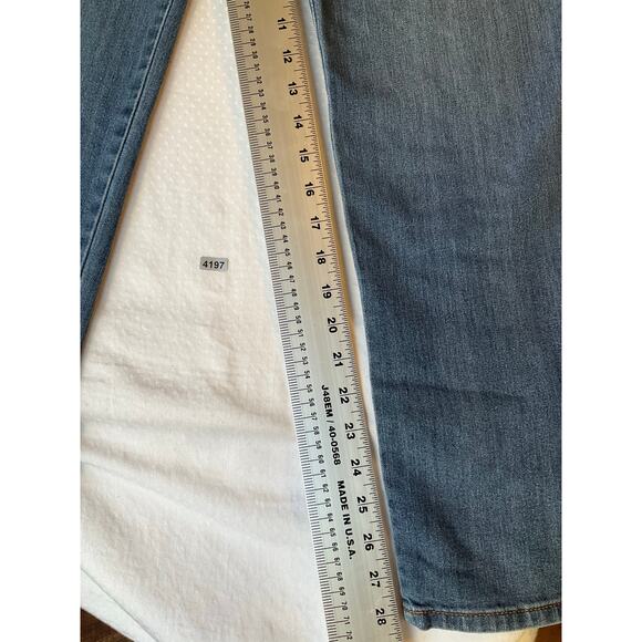 Gloria Vanderbilt Women Amanda Jeans size 8 Blue High Rise Straight Leg Stretch - Picture 4 of 11